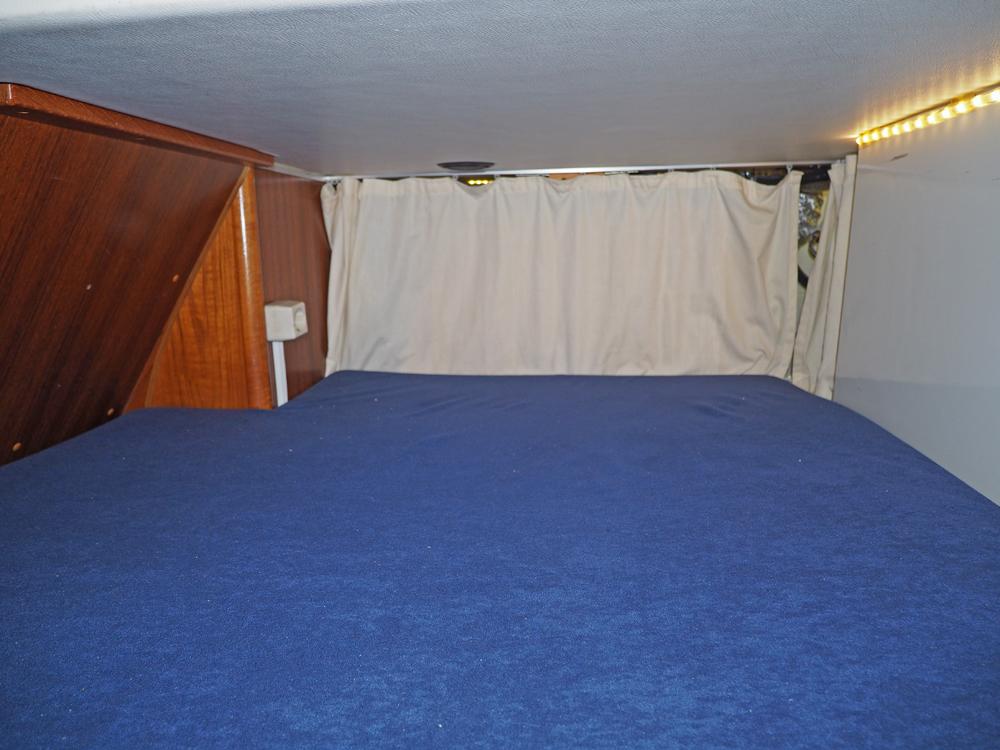 Cabin en avant, H&eacute;bergements